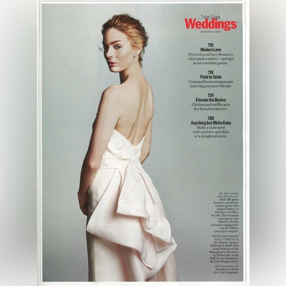 Monique Lhuillier Couture Wedding Gown - Picture 6 of 12